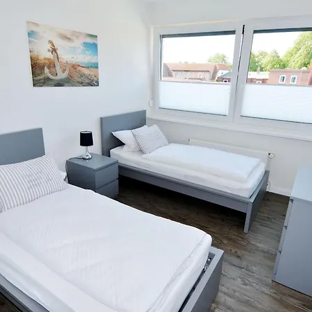 Kaeppen Plambeck - Hafenkante