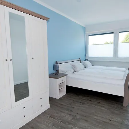 Kaeppen Plambeck - Hafenkante Appartement Heiligenhafen